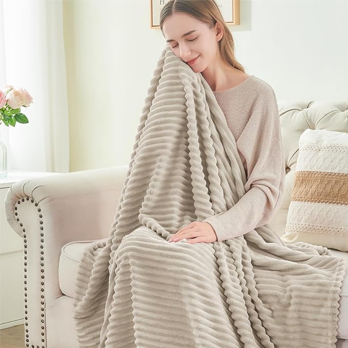 BEDELITE 3D Ribbed Jacquard Linen Fleece Twin Blanket for Bed, 60x80 Inch | Soft Warm Decorative Fluffy Blanket, Cozy Plush Lightweight Fuzzy Throw Blanket for Couch Sofa Room Decor, Gift for Women