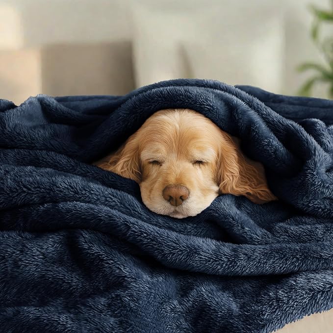 Exclusivo Mezcla Fuzzy Plush Fleece Bed Blanket King Size, Navy Blue | 104x90 Inches, Super Soft and Cozy Bed Blanket, Fluffy Decorative Bedding for Livingroom, Bedroom, All Season