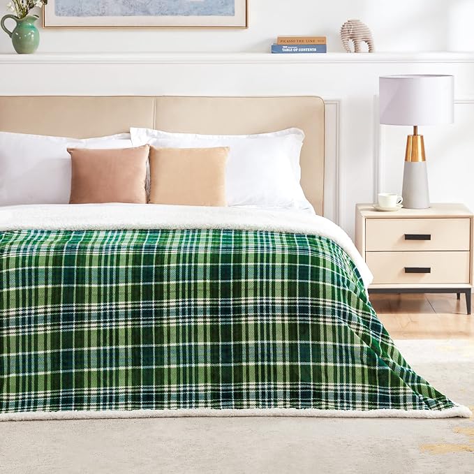 Sherpa Plaid Throw Blanket(60" X 70", Plaid Green), Fuzzy Fluffy Cozy Soft Blanket, Fleece Flannel Plush Twin Size Microfiber Blanket for Couch Bed Sofa