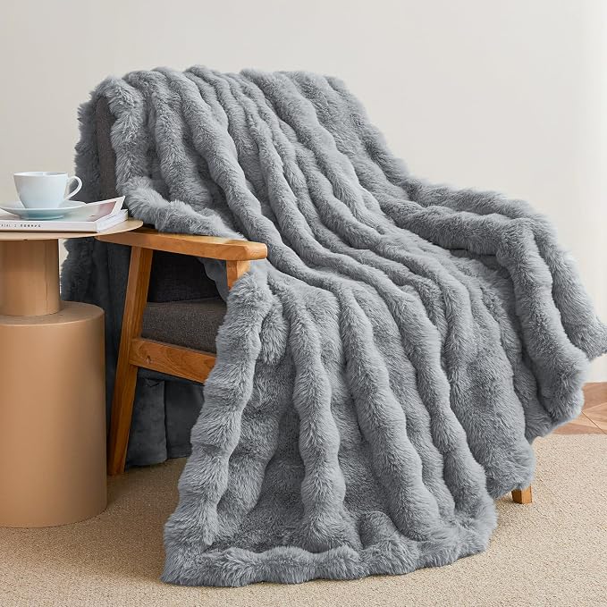 Faux Rabbit Fur Throw Blanket for Couch Gifts for Women, 60"x80" Gray | Cozy Reversible Fluffy Throw, Luxury Plush Thick Bubble Blanket, Mothers Gifts for Women, Soft Warm for Bed, Home Decor