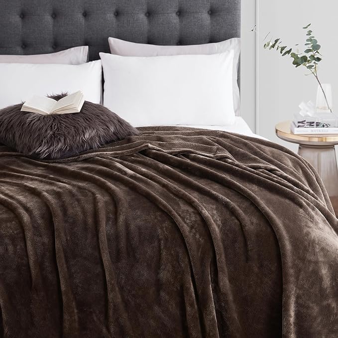 Hansleep Queen Brown Fleece Blanket, Soft Flannel Bed Blanket | Fuzzy Cozy Blanket 90x90 Inches, Multi-use for Bed, Sofa, Couch, Travel, Camping, All Season Warm Lightweight Cover