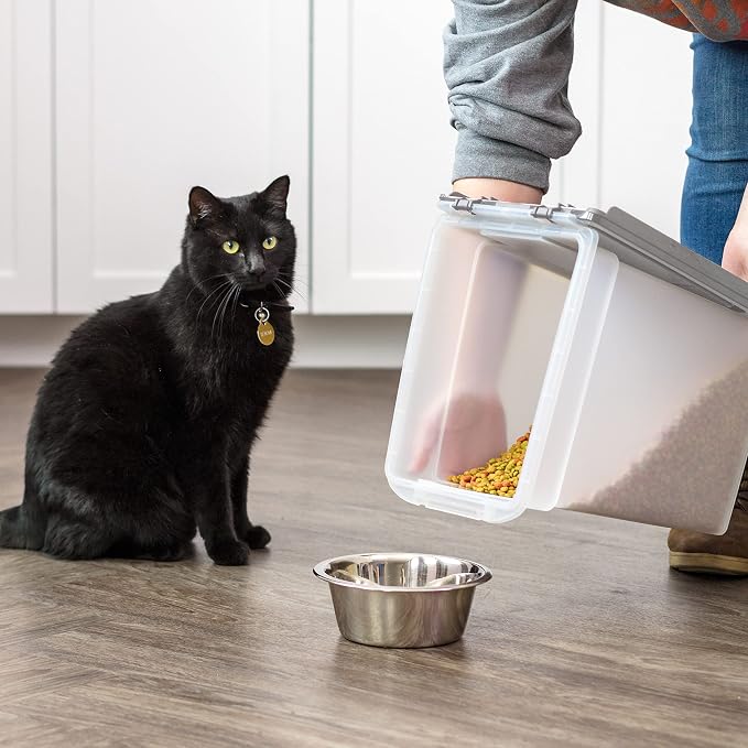 IRIS USA Dog Food Storage Container, Up to 10 lbs, Clear/Gray, Made in USA