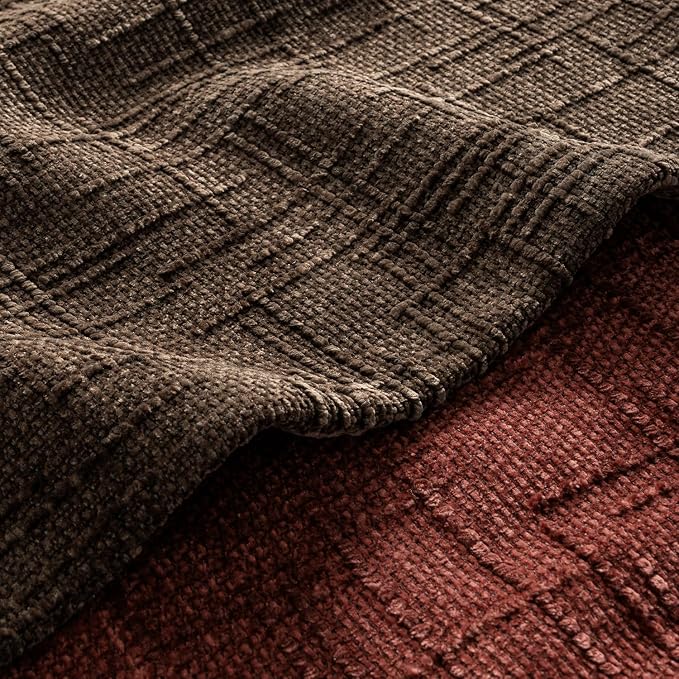 MIULEE Chenille Textured Throw Pillow Covers Reddish Brown 20x20 Set of 2 | Slubby Decorative Pillows, Boho Farmhouse Fall Home Decor, Modern Neutral Cushion Covers for Couch Sofa Bed Living Room