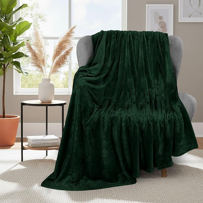 Utopia Bedding Soft Fleece Bed Blanket Throw Size Forest Green (50x60 Inch) | Microfiber Plush Warm Lightweight Breathable Cozy Blanket Anti-Static, All Season Use, Gift for Women and Men