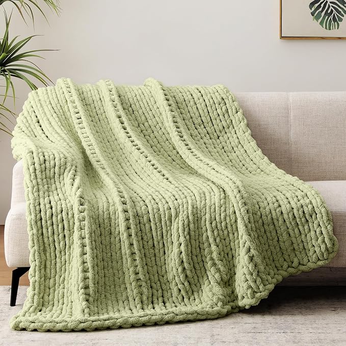 Negwoo Chunky Knit Throw Blanket, Knitted Throw Chenille Yarn, 80"*90" | Soft Thick Cable Knitted Blankets, Handmade Big Thick Blanket, Machine Washable Cute Comfy Blanket for Home Decor,Light green