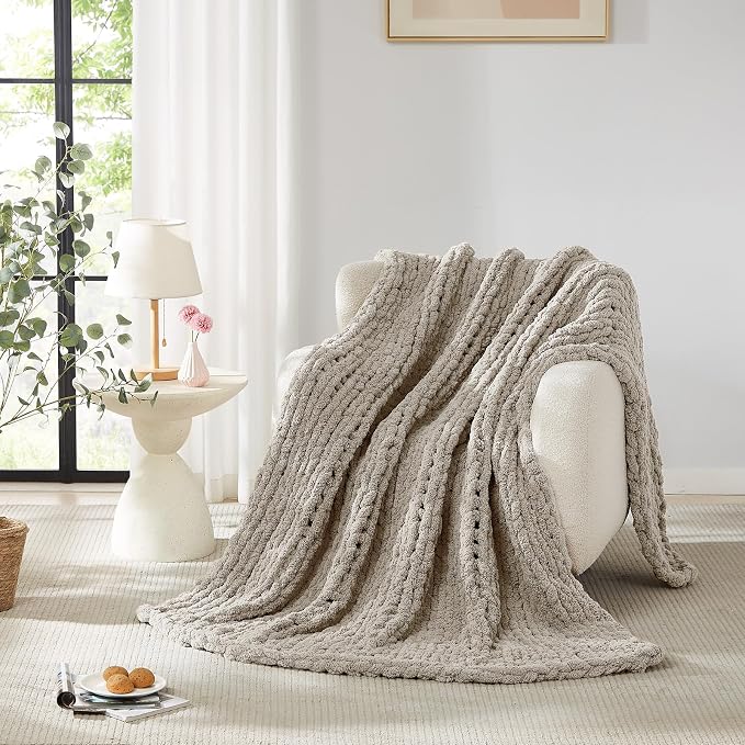 L'AGRATY Chunky Knit Throw Blanket for Couch, 72 x 84 Inches, Light Linen | Handmade Chenille Crochet Blanket for Sofa Bed, Thick Cable Knitted Blankets for Room Home Decor, Birthday Gift for Women Mom