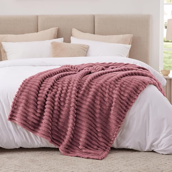 EXQ Home Gentle Soft Fleece Throw Blanket – Cozy Lightweight Blanket for Couch Bed – All-Season Warm Fuzzy Flannel Blanket for Women Mom Her – Gifts for Birthday(60"x80",Dusty Pink)