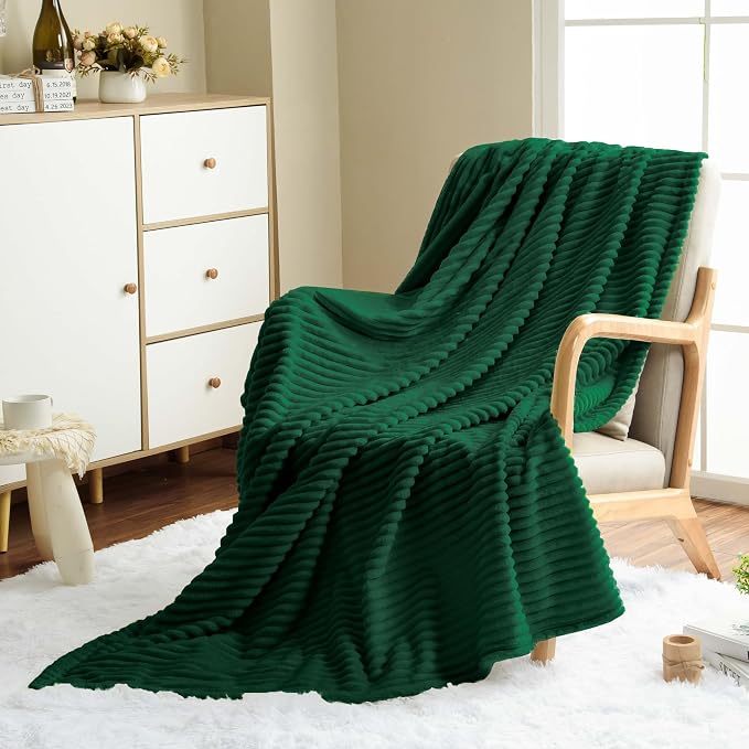 Vessia Flannel Fleece Throw Blanket for Couch, Sofa, Bed, 300GSM 50x70inch Striped Dark Green Blanket for Adults and Kids, Super Soft Warm Cozy Lightweight Ribbed Throw for All-Season