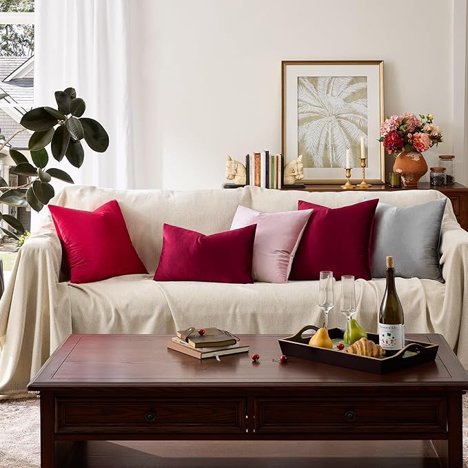GIGIZAZA Burgundy Velvet Pillow Covers 22x22 Decorative Pillows Pack of 2 | Red Throw Pillows for Couch Sofa,280gsm Soft Textured Fabric,Modern Square Pillowcases,Luxury Cushion Covers