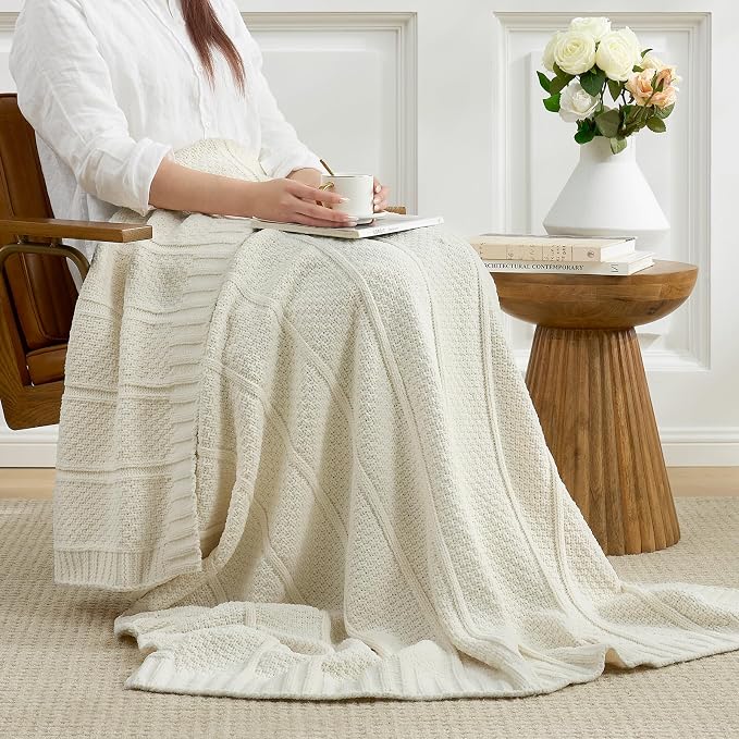 Chenille Throw Blanket for Couch, Soft Cozy Chunky Knit Blanket, Moss Stitch Throw for Sofa, Bed, Living Room, Lightweight Warm Home Decor, Cream White 60"x80"