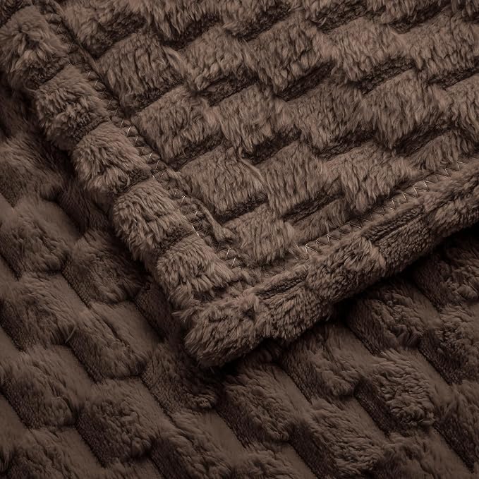 Excervent Hexagon Jacquard Throw Blanket for Bed, 50x70 Inches, Brown | Decorative Fuzzy Flannel Fleece Throw Blanket for Sofa Bed Couch, Super Soft Cozy, Suitable for All Seasons