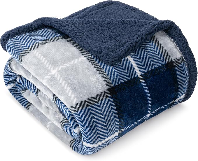 PAVILIA Plaid Sherpa Throw Blanket for Couch Sofa Bed, Navy Blue, 50x60 | GSM 460; Soft Plush Flannel Fleece; Warm&Cozy for Home; Machine Washable, Perfect Cabin Decor Winter Holiday Christmas Gift