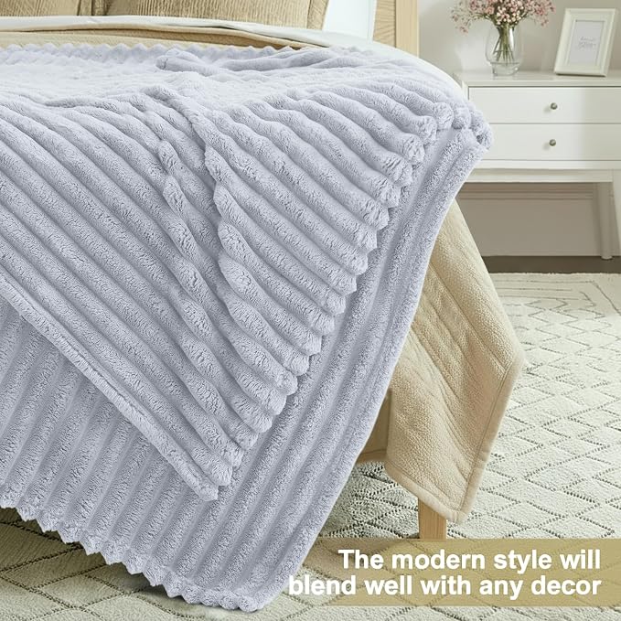 decorUhome Light Grey Fleece Twin Blanket 60x80 Inches | Soft Couch Cozy Fluffy Plush Flannel Striped Blanket for Sofa Bed, Lightweight Decorative Ribbed Fuzzy Blanket for Woman