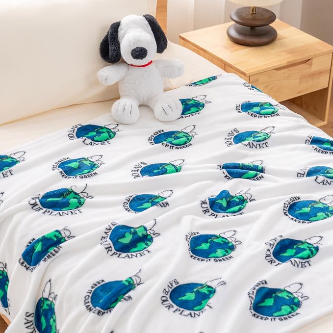 Berkshire Blanket Peanuts® VelvetLoft® Cute Character Snoopy Plush Oversized Throw Blanket, Snoopy Keep it Clean Keep it Green White (50in x 60in)