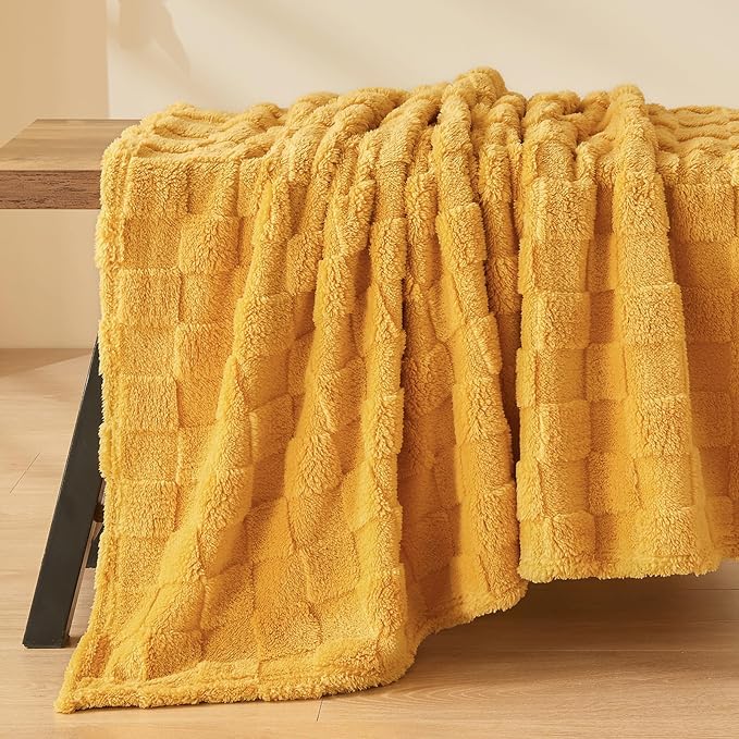 NEWCOSPLAY 3D Checkered Flannel Throw Blanket, Mustard Yellow, 50"x70" | Super Soft Cute Lightweight Decorative Premium Silky Fleece Blanket for Couch Sofa Bed, Gift for Women Men, All Season Use