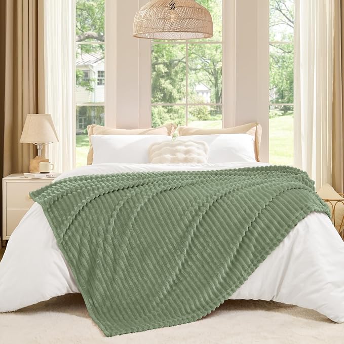 BEDELITE Ribbed Sage Grey Green Fleece Throw Blanket for Couch, 50x60 Inch | Soft Warm Decorative Fluffy Blanket, Cozy Plush Lightweight Fuzzy Throw Blanket for Bed Sofa Home Room Decor, Gift for Women
