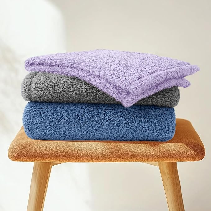 Luciphia Ultra Soft Sherpa Fleece Dog Puppy Cat Blanket for Small Pets | Calming Plush Throw for Crate, Couch, Car, Bed. Machine Washable. Puppy Essential, Cat Stuff,Violet,30"x20"