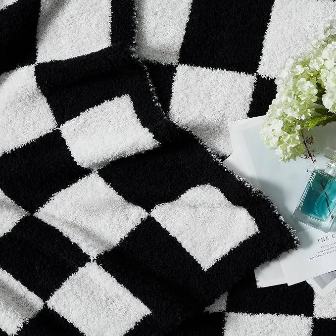 Soft Checkered Throw Blanket for Couch-Cozy Warm Knitted Blankets | Lightweight Warm Fluffy Decor for Women, Mom, Her & Girls, Sofa, Chair, Bed, 50x70in, Black and White