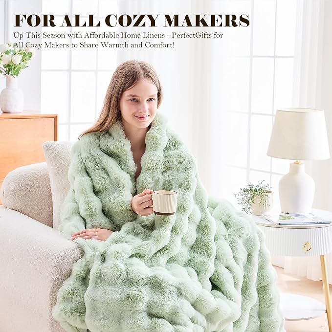 Faux Fur Throw Blanket for Couch, 1000 GSM Cozy Fuzzy Fluffy Soft Plush Thick Bubble Sherpa Blanket for Sofa Bedroom Living Room, Mothers Day Birthday Gifts for Women Home Decor
