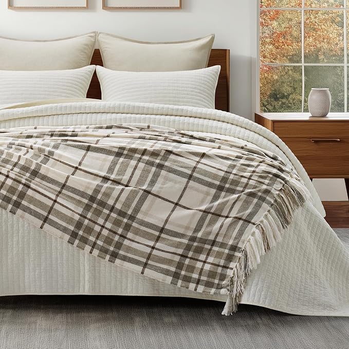 Plaid Chenille Knit Throw Blanket for Couch, 60"x80", Beige | Super Soft Knitted Throw with Tassels, Cozy, Decorative Farmhouse Plaid, Lightweight, Ideal for Bed Sofa Gift Home Decor