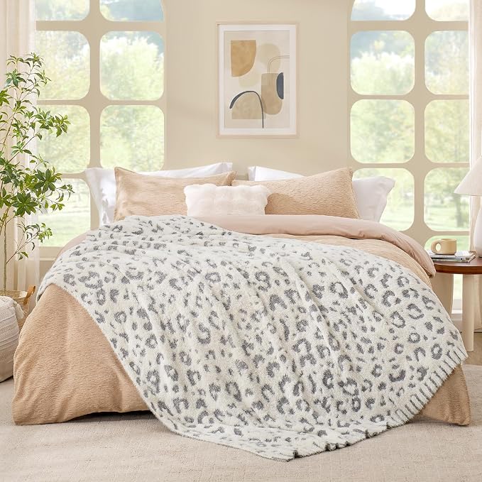 Snuggle Sac Leopard Luxury Faux Fur Blanket Twin Size for Bed Sofa,Ultra Soft Cozy Oversized Fluffy Blanket for Couch Living Room,Grey Leopard,60x80 inches
