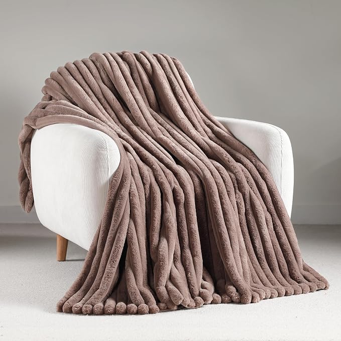 Faux Fur Throw Blanket for Couch, Cozy Fuzzy Fluffy Fur Luxurious Soft Striped Plush Gift Blankets for Family Sofa Chair Bedroom, 55"x70", Light Coffee