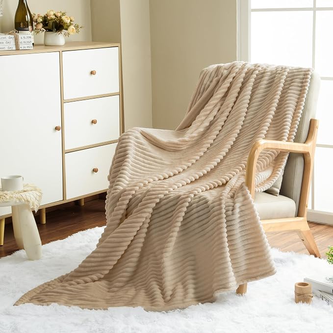 Vessia Flannel Fleece Throw Blanket for Couch,Sofa,Bed, 300GSM Striped Camel Blanket Throw for Adults and Kids, Super Soft Warm Cozy Lightweight Ribbed Light Brown Blanket for All-Season