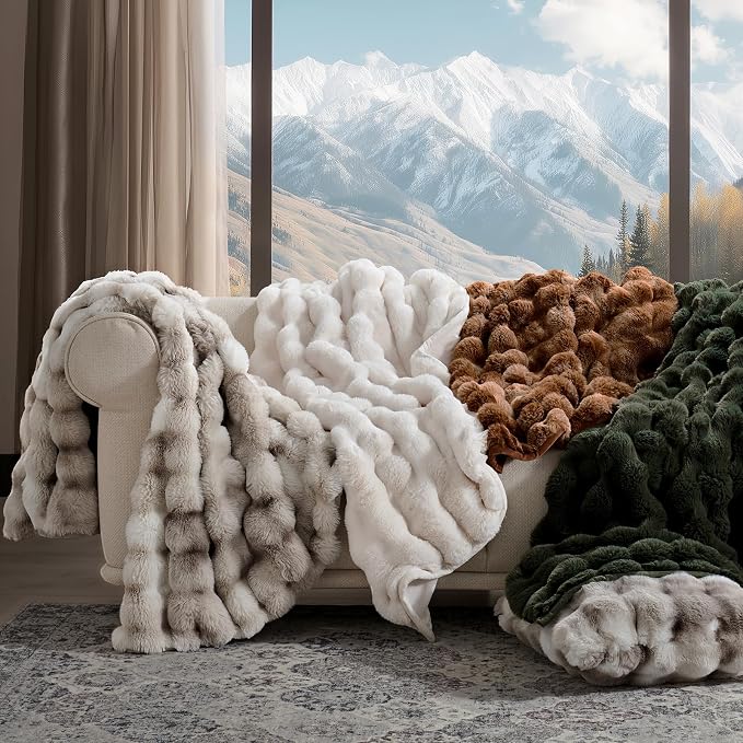 Faux Rabbit Fur Bubble Throw Blanket, 60"x80", Green | Ultra Soft, Luxury Faux Rabbit Fur Throw, Thick Warm Bubble Blanket, Cozy Fluffy Reversible, for Bed, Couch, Chair, Sofa