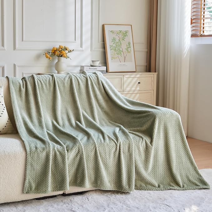 NEWCOSPLAY Fleece Leaves Pattern Twin Blanket, Sage Green, 60"x80" | Super Soft Throw Blanket, Lightweight Cozy Bed Sofa Blanket, Premium Silky Flannel Fleece, Travel Blanket for All Season Use