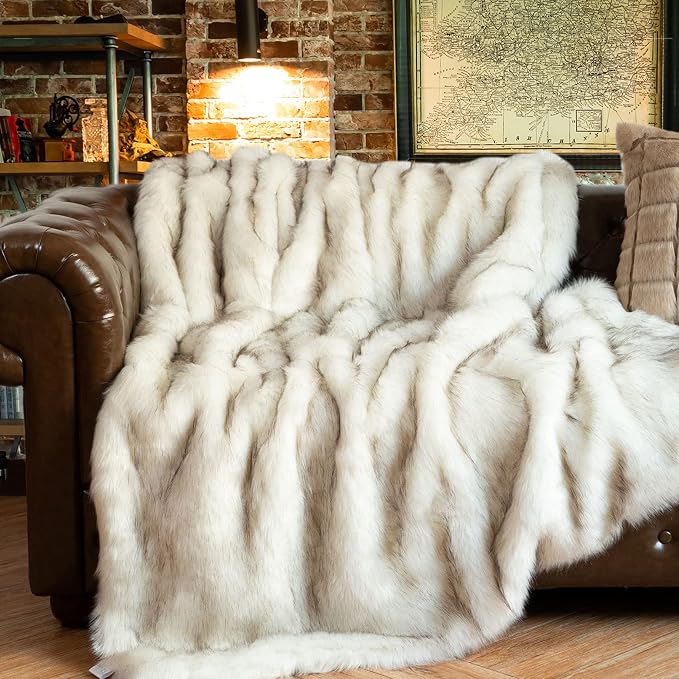 BATTILO Luxury White Faux Fur Throw Blanket for Couch, 50"x60", Tip-Dyed | Fuzzy Fluffy Elegant Cozy Blanket, Super Warm Plush Heavy Thick Faux Fur Blanket for Bed, Living Room