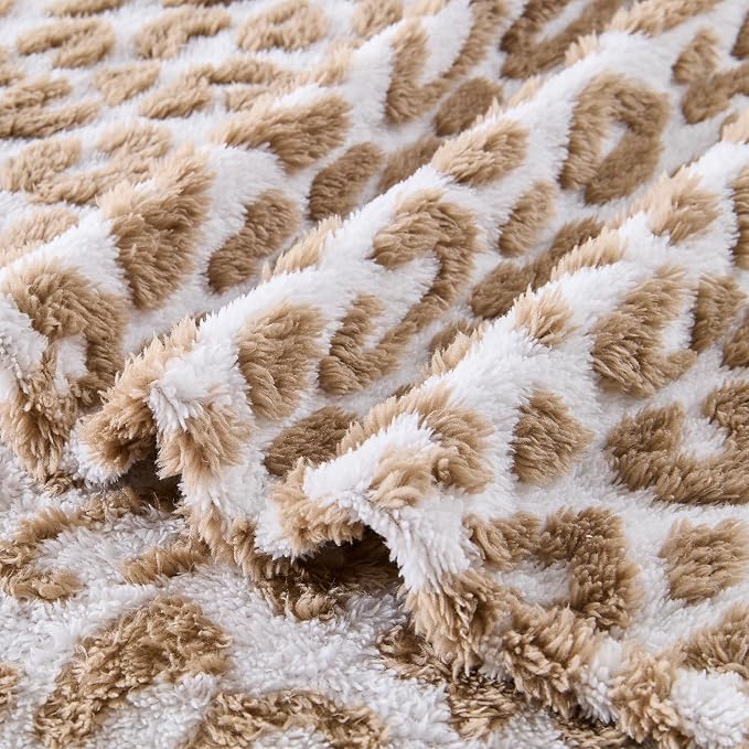 Fluffy Blanket Cheetah Print Blanket Twin Blankets for Bed Couch - 60"x80", Brown