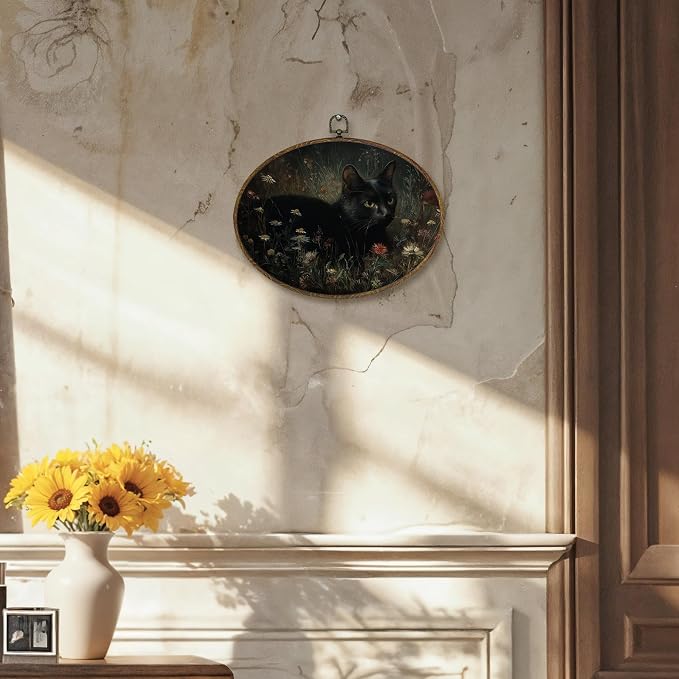 LKETW Vintage Black Cat Floral Oval Wall Art Decor, Dark Academia Cottagecore Black Cat Oval Canvas Hanging Decor, Rustic Moody Botanical Wall Decorations for Home Living Room Bedroom, 11.4x8.6 Inch