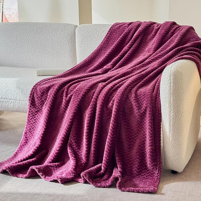 Simple&Opulence Wine Fleece Throw Blanket Lightweight Super Soft Cozy Flannel Blanket with Wave Textured for Sofa Couch Bedroom Decor Camping 50x60 Inches All Season Use（Wave Wine