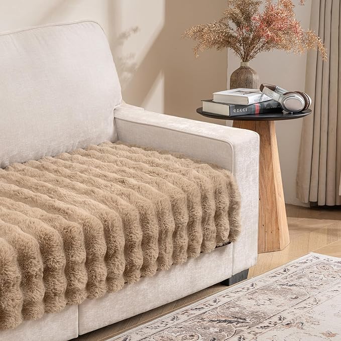 Dogs/Cats Bed Mats, Dog Pad Washable Removable Couch Cover with Anti-Slip Back, Plush Long Fur Mat, Perfect for Small, Medium and Large Dogs.(Light Brown-Bubble, 30"x53")