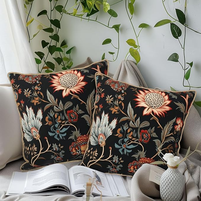 Vintage Red Orange Blue Floral Velvet Pillow Covers 18x18 Inch Retro Abstract Boho Flowers Throw Pillows For Couch Cushion Covers Pillowcase Bohemian Farmhouse Pillow Cases for Sofa Bed Bedroom