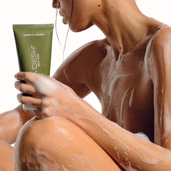 VOESH Sugar Scrub & Exfoliating Body Wash with Plant-Derived AHAs & Vegan Probiotics, K-Beauty Korean Skincare - Hinoki & Lavanda