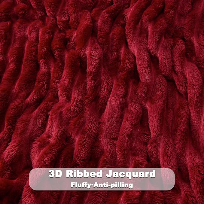 NEWCOSPLAY Fleece Ribbed Cozy King Blanket for Couch, Red, 90"x110" | Premium Silky Flannel Blanket, Soft Lightweight Fluffy Throw Blanket for Bed Sofa Decor, Gift for All Season Use