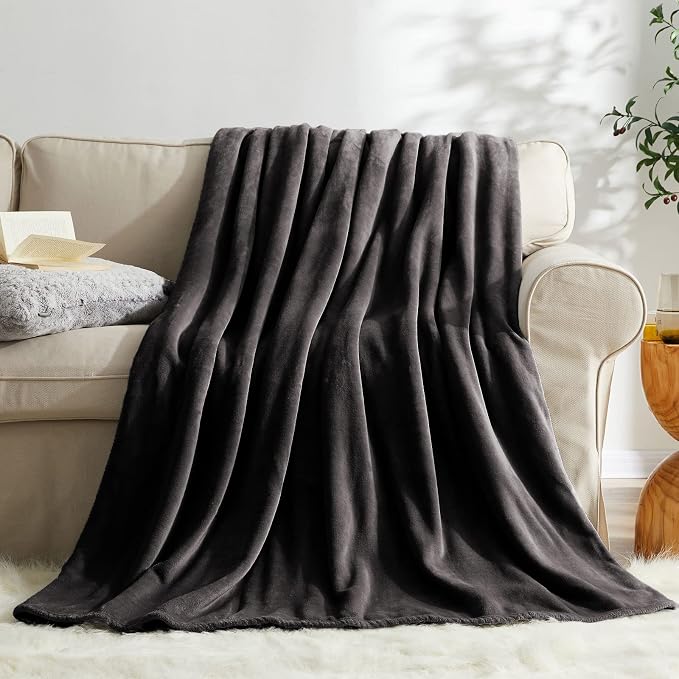 KMUSET Super Soft Throw Blanket Premium Silky Flannel Fleece Twin Size Black Microfiber Lightweight Blanket All Season Use,60X80 inches