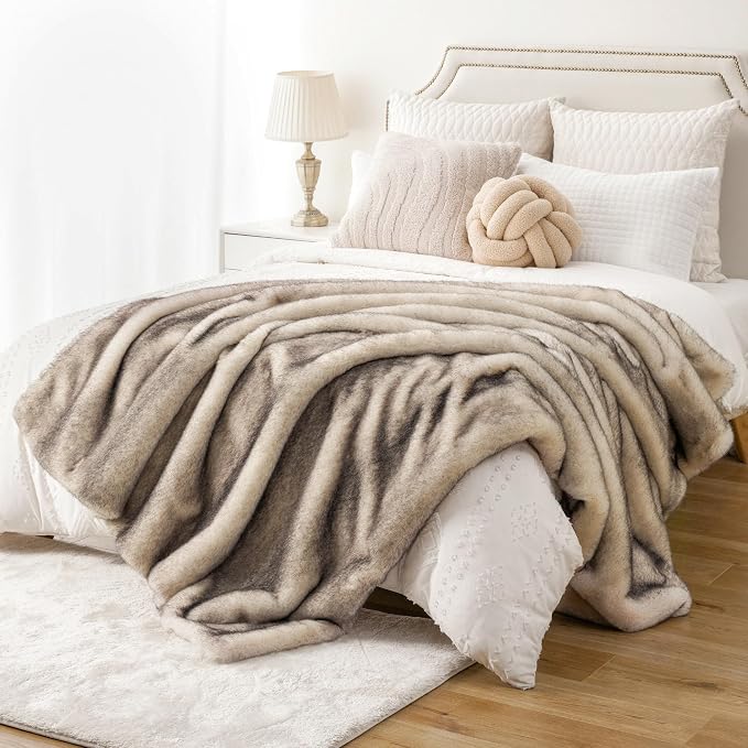 BATTILO Luxury Large Faux Fur Throw Blanket for Couch, 60"x80", Thick | Soft Cozy Mink Plush Warm Elegant Furry Fluffy Faux Fur Blanket for Bed, Sofa, Living Room, Long Pile with Black Tips