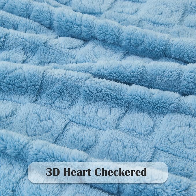 NEWCOSPLAY 3D Heart Checkered Flannel Queen Blanket, Blue Heart, 90"x90" | Super Soft Cute Lightweight Decorative Premium Silky Fleece Blanket for Couch Sofa Bed, Gift for Women Men, All Season Use