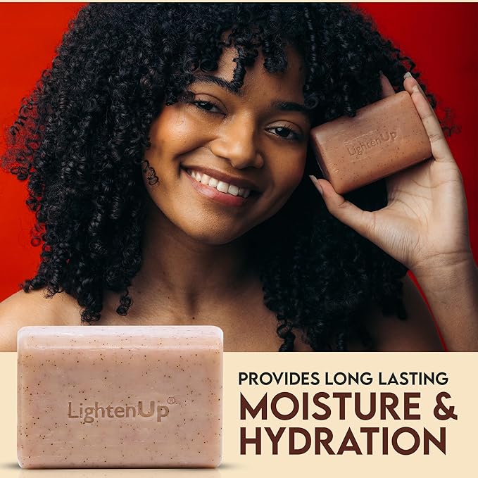 OMIC LightenUp, Exfoliating Soap - 200g / 7fl oz - Skin Brightening Soap, Cleansing Bar, Formulated to Fade Dark Spots, with Apricot, Glycerin, Coconut Oil