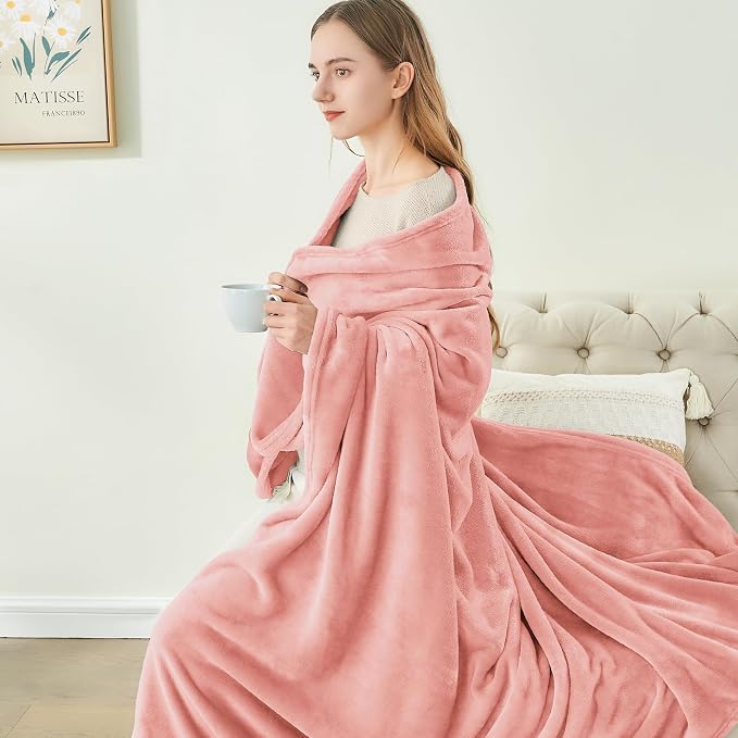 BEDELITE Fleece Blanket Soft Plush Queen Size Bed Blanket Pink 90"x90" | Ultra Soft Fleece, Plush Microfiber, Lightweight Warmth, All Season Comfort, Fade Resistant, Machine Washable,Perfect for Bed