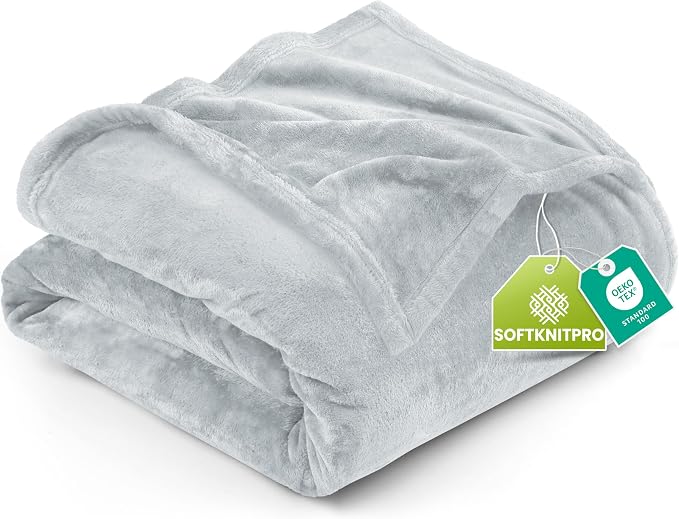 Utopia Bedding Soft Fleece Bed Blanket King Size Light Grey (90x102 Inch) | Microfiber Plush Warm Lightweight Breathable Cozy Blanket Anti-Static, All Season Use, Gift for Women and Men