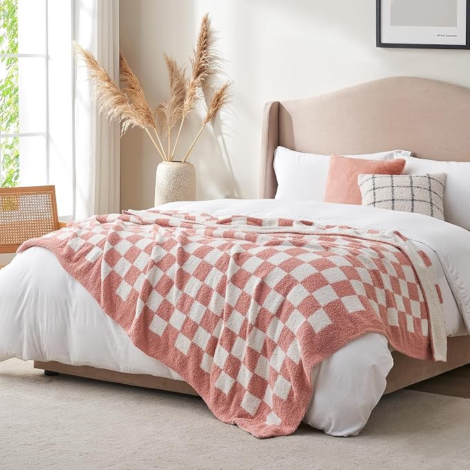 Snuggle Sac Checkered Bedding Blanket Twin Size 60x80, Super Soft, Cozy Warm Knit Blankets, Reversible Breathable Lightweight Fluffy Throws for Sofa, Bed, Checkered Pink, 60x80 Inches