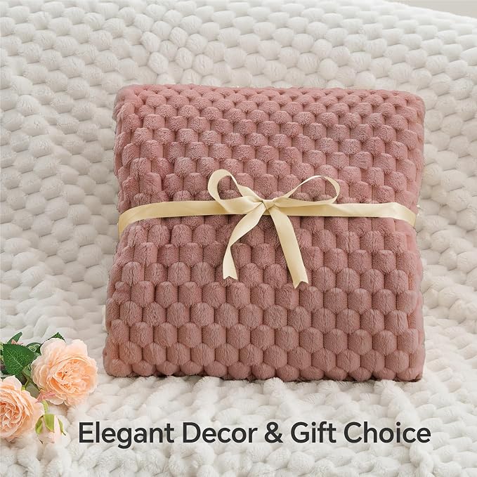 BEDELITE Dusty Pink Twin Blanket for Couch, Soft Cozy Gift for Women, 60*80 | 3D Jacquard Decorative Fleece Blanket, Super Soft Plush Throws, Cute Birthday Gift for Women & Men, Suitable for All Seasons