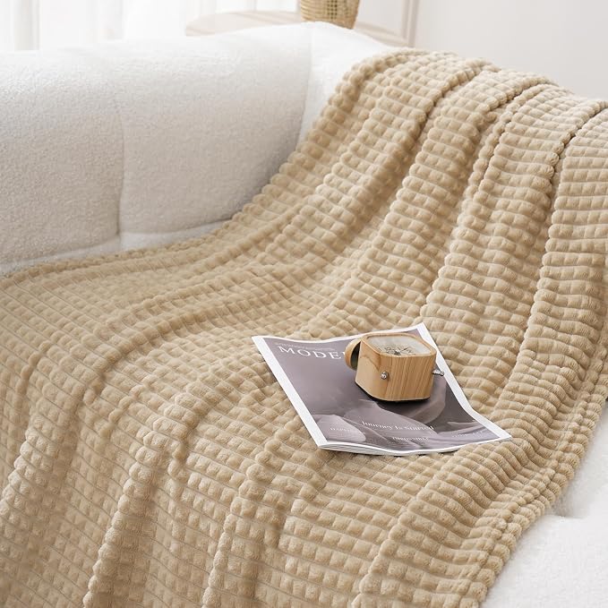 Puncuntex Fleece Throw Blanket Khaki 50"×60" with Square Grid Design | Super Soft Plush Cozy Flannel Throw Blanket Luxury for Couch Sofa Chair
