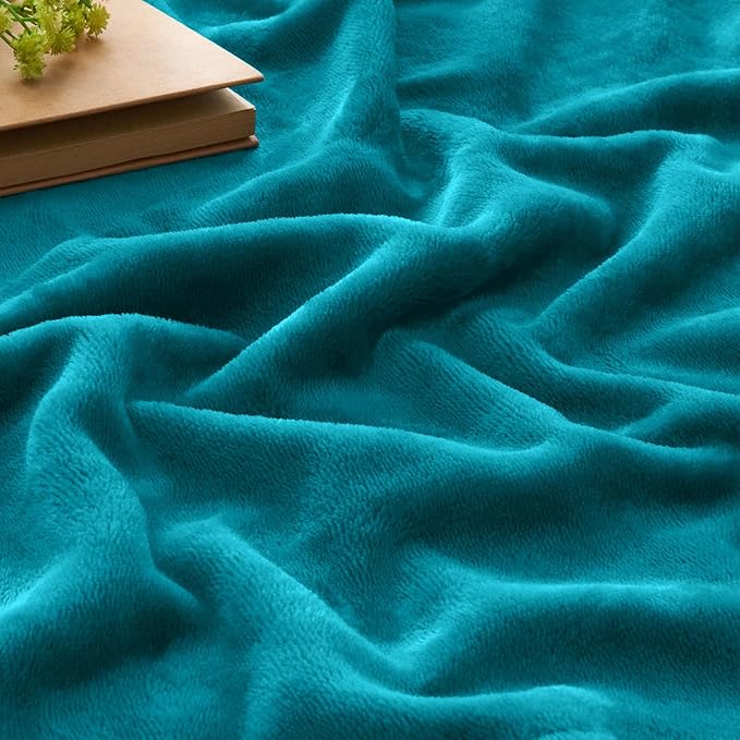 BEDELITE Fleece Blanket Soft Plush King Size Bed Blanket Teal Blue 108"x90" | Ultra Soft Fleece, Plush Microfiber, Lightweight Warmth, All Season Comfort, Fade Resistant, Machine Washable