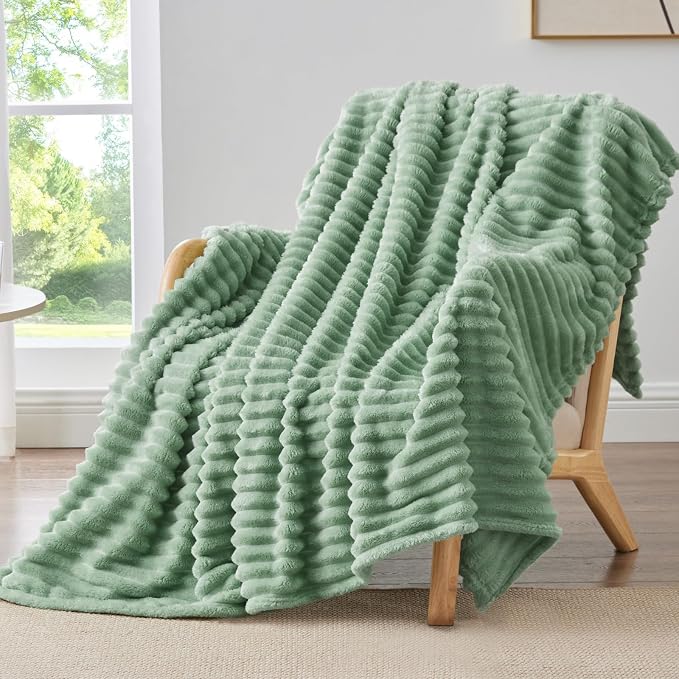 BEDELITE Ribbed Fleece Throw Blanket for Couch, Sage Green, 50"x70" | Ultra-Soft Plush Fleece, Warm Yet Lightweight, Ribbed Texture, Home Decor, Machine Washable, Giftable, All-Season Use