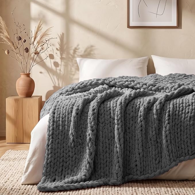 L'AGRATY Chunky Knit Throw Blanket for Couch, 50 x 70 Inches, Dark Grey | Handmade Chenille Crochet Blanket for Sofa Bed, Thick Cable Knitted Blankets for Room Home Decor, Birthday Gift for Women Mom