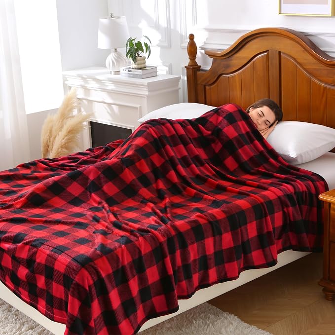 Viviland Checkered Blanket Queen Size - Soft Fuzzy Cozy Buffalo Plaid Microfiber Blanket for Bed, 90x90 Inches